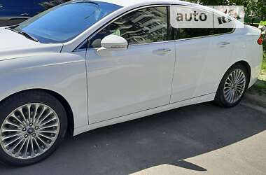 Седан Ford Fusion 2016 в Киеве