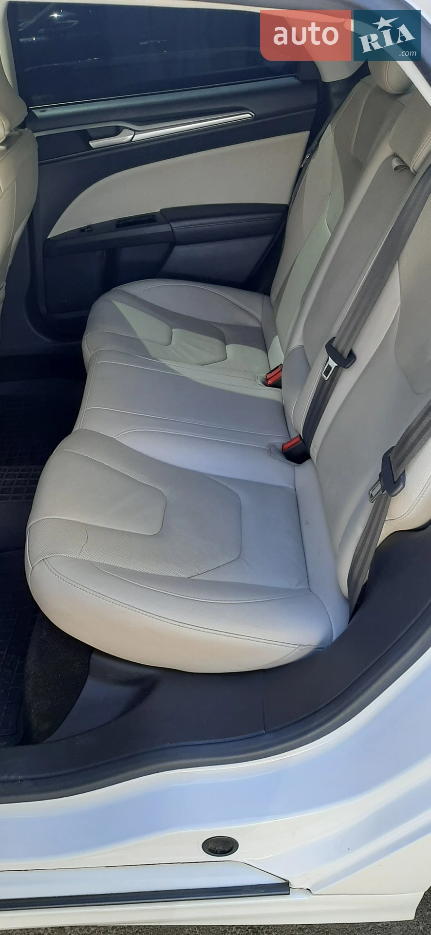 2016 Ford Fusion - мініатюра 5