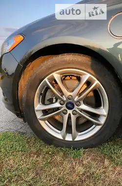 Ford Fusion 2015