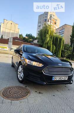 Седан Ford Fusion 2016 в Тернополе