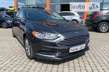 Седан Ford Fusion 2016 в Львове