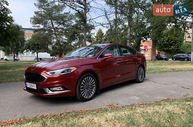 Седан Ford Fusion 2016 в 