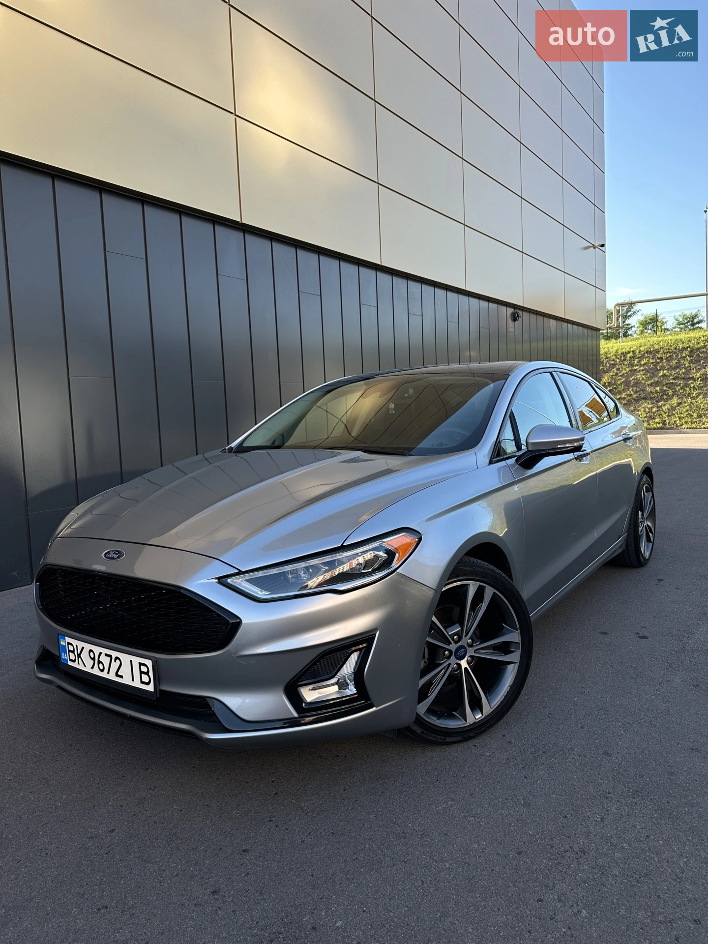 2019 Ford Fusion - фото 1