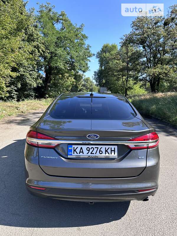 Седан Ford Fusion 2016 в Києві