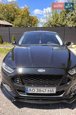 Седан Ford Fusion 2014 в 