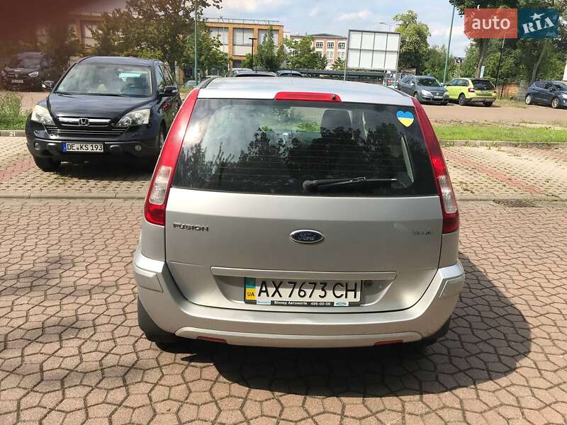 Хетчбек Ford Fusion 2010 в Києві