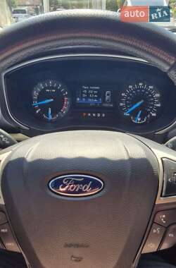 Седан Ford Fusion 2015 в Днепре