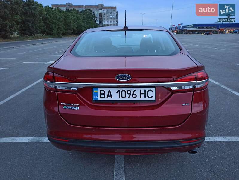 Седан Ford Fusion 2017 в Кропивницком