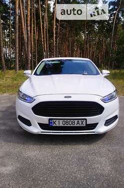 Седан Ford Fusion 2015 в Києві