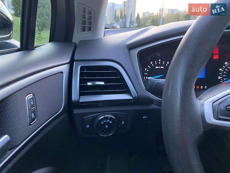 Седан Ford Fusion 2014 в Хмельницком