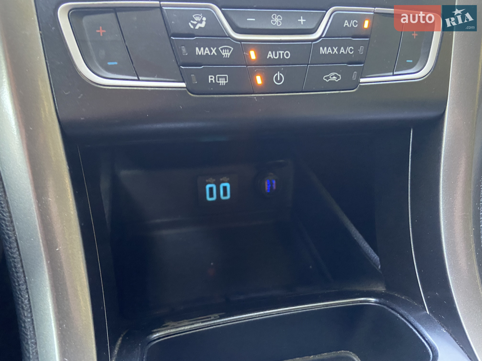 2019 Ford Fusion - мініатюра 12