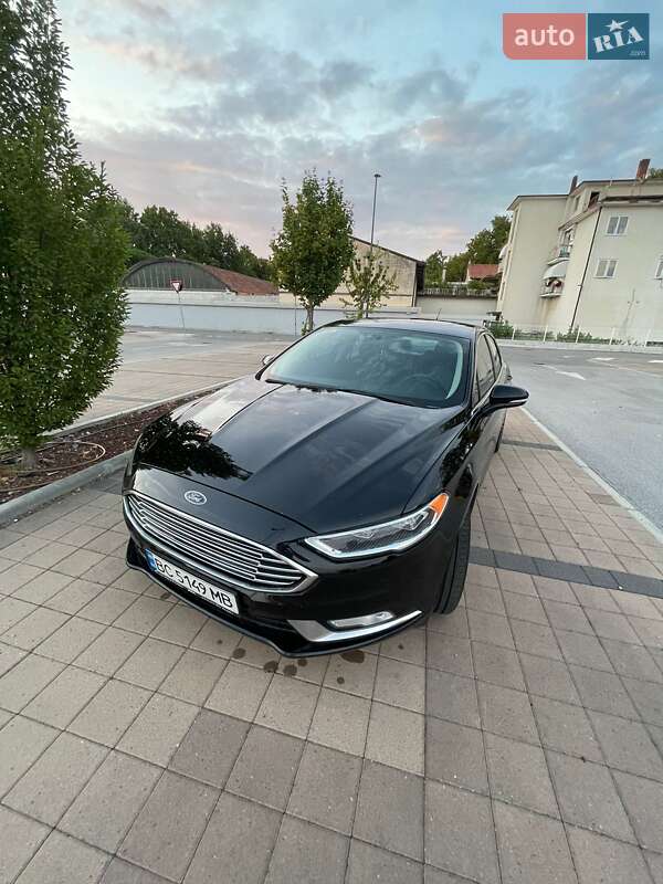 Седан Ford Fusion 2016 в Львове