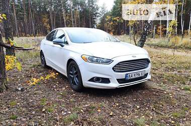 Седан Ford Fusion 2013 в Києві