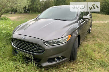 Седан Ford Fusion 2013 в Чернігові