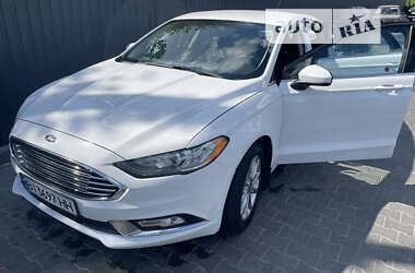 Седан Ford Fusion 2016 в Полтаві