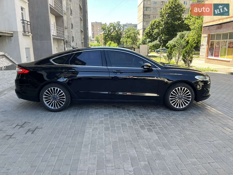 Седан Ford Fusion 2016 в Харкові
