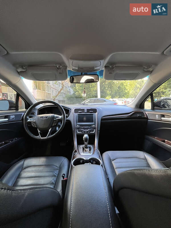 Седан Ford Fusion 2016 в Харкові
