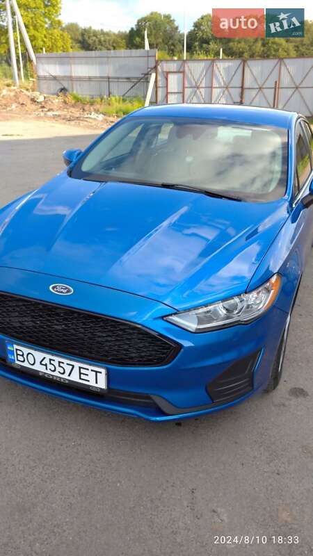 Седан Ford Fusion 2020 в Тернополе