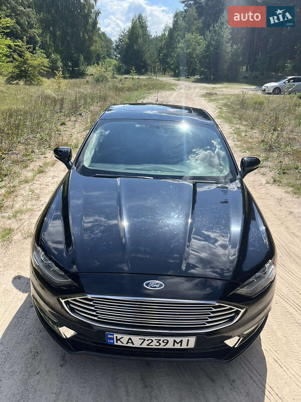 Седан Ford Fusion 2018 в Киеве