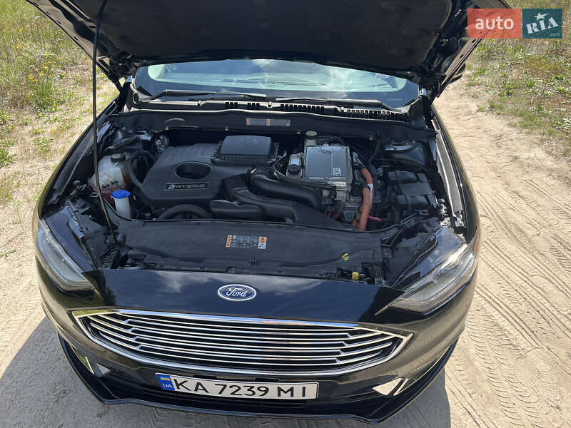 Седан Ford Fusion 2018 в Киеве