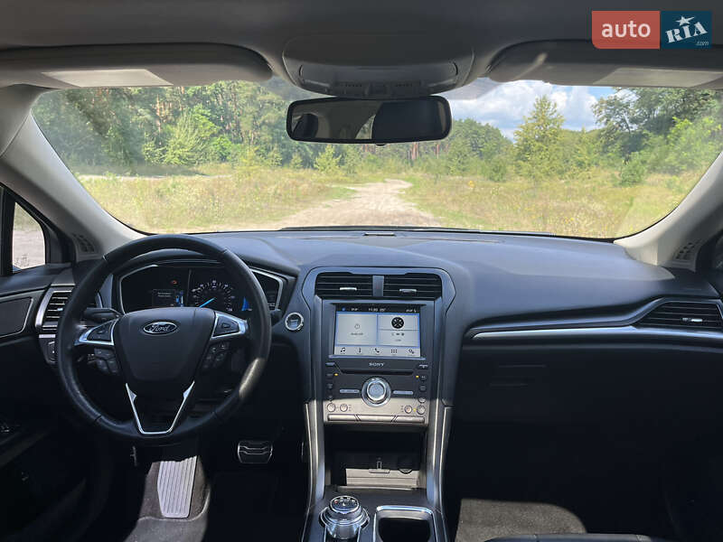 Седан Ford Fusion 2018 в Киеве