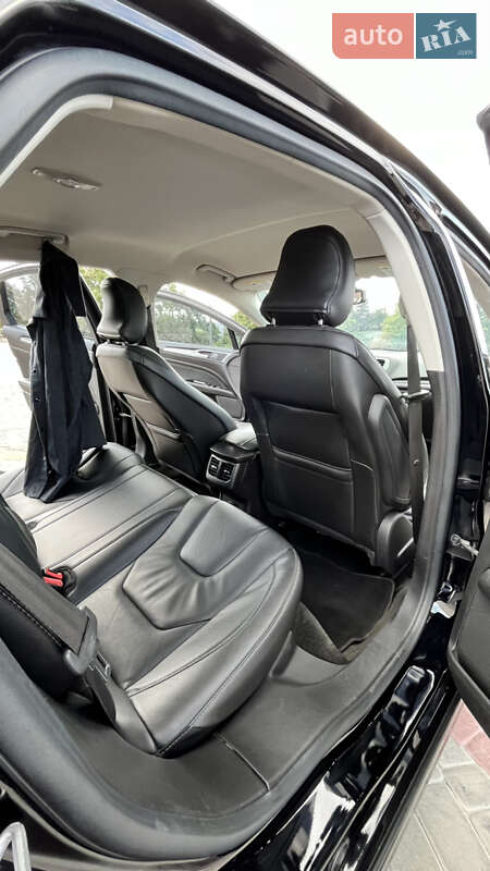 Седан Ford Fusion 2016 в Харкові