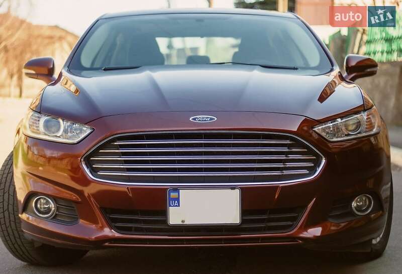 Седан Ford Fusion 2015 в Кривом Роге