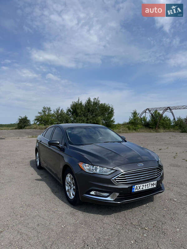 Седан Ford Fusion 2016 в Рудки