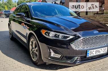 Седан Ford Fusion 2020 в Львові