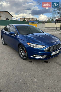 Седан Ford Fusion 2016 в 