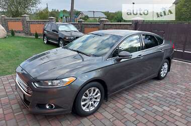 Седан Ford Fusion 2015 в Ивано-Франковске