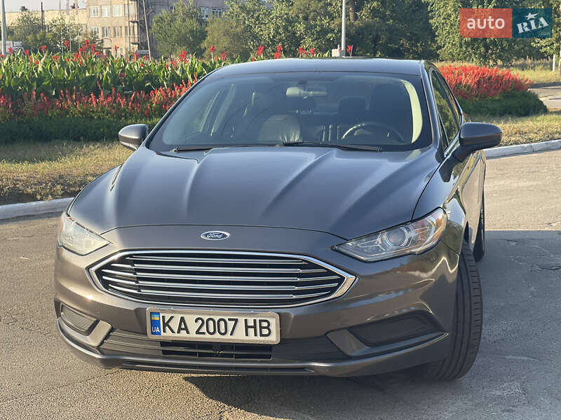 Седан Ford Fusion 2017 в Києві