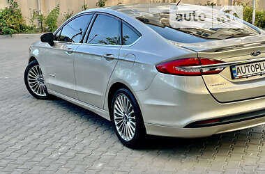 Седан Ford Fusion 2017 в Одессе