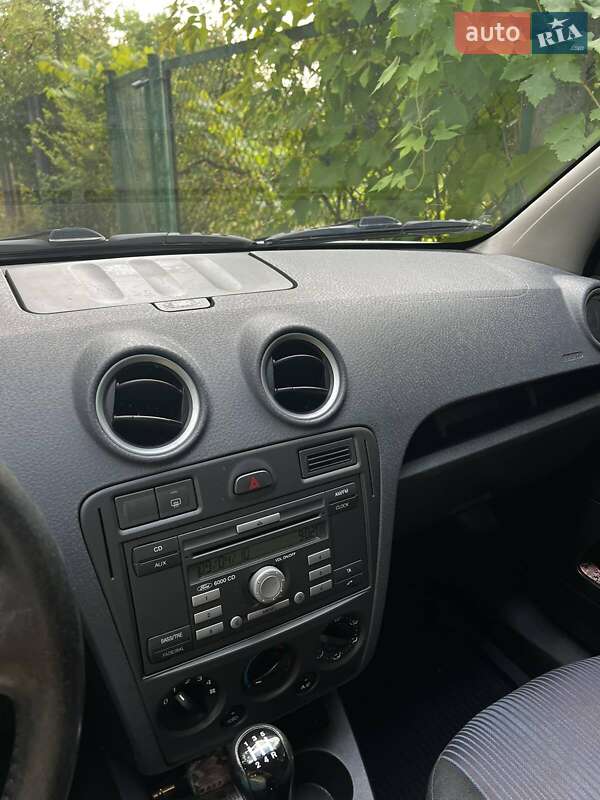 Хэтчбек Ford Fusion 2010 в Киеве