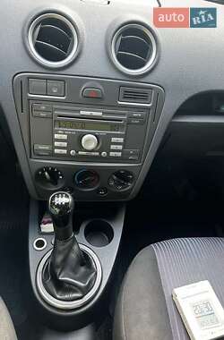 Хэтчбек Ford Fusion 2010 в Киеве