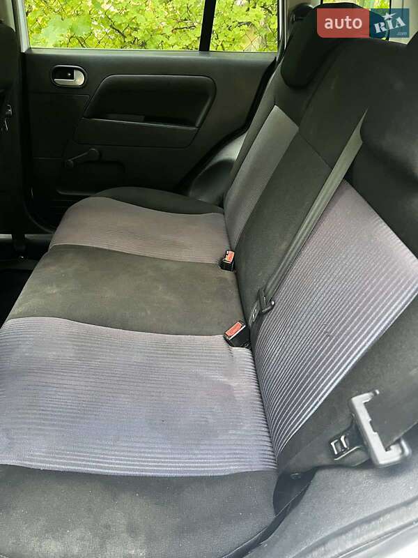 Хэтчбек Ford Fusion 2010 в Киеве