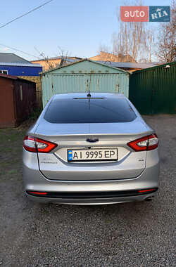 Седан Ford Fusion 2015 в Києві
