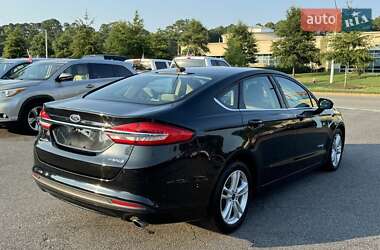 Седан Ford Fusion 2018 в 