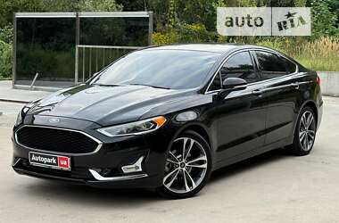 Седан Ford Fusion 2018 в Киеве