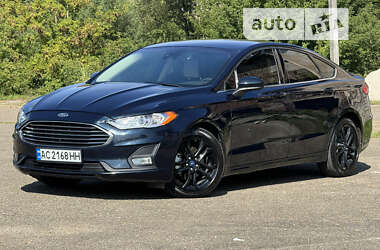 Седан Ford Fusion 2020 в Львові