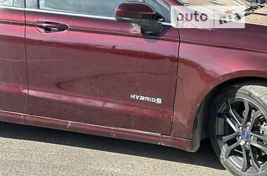 Седан Ford Fusion 2018 в Рівному