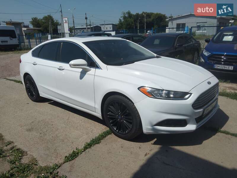 Седан Ford Fusion 2016 в Сумах