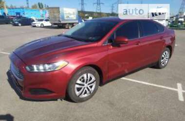 Седан Ford Fusion 2014 в Белополье