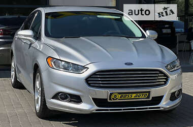 Седан Ford Fusion 2015 в Ивано-Франковске