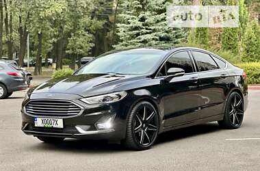 Седан Ford Fusion 2013 в Виннице