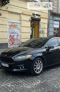 Седан Ford Fusion 2014 в Львове