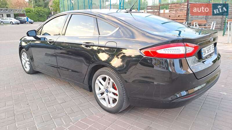 Седан Ford Fusion 2016 в Луцке