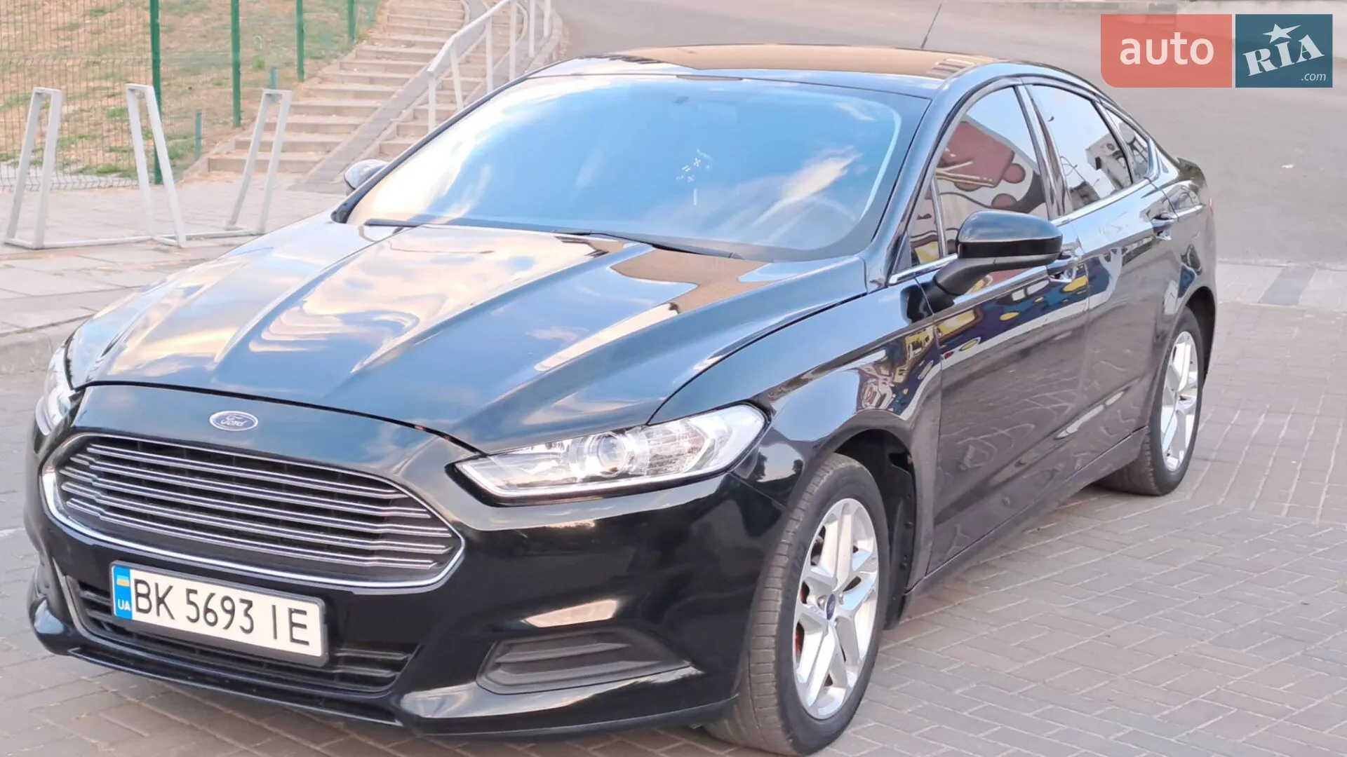 2016 Ford Fusion - мініатюра 16