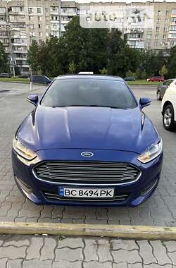 Седан Ford Fusion 2013 в Львове