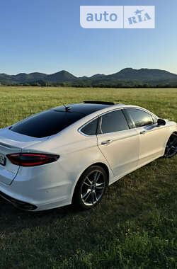 Седан Ford Fusion 2012 в Сумах